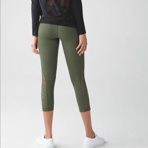 Lululemon Minimalist Crop Leggings